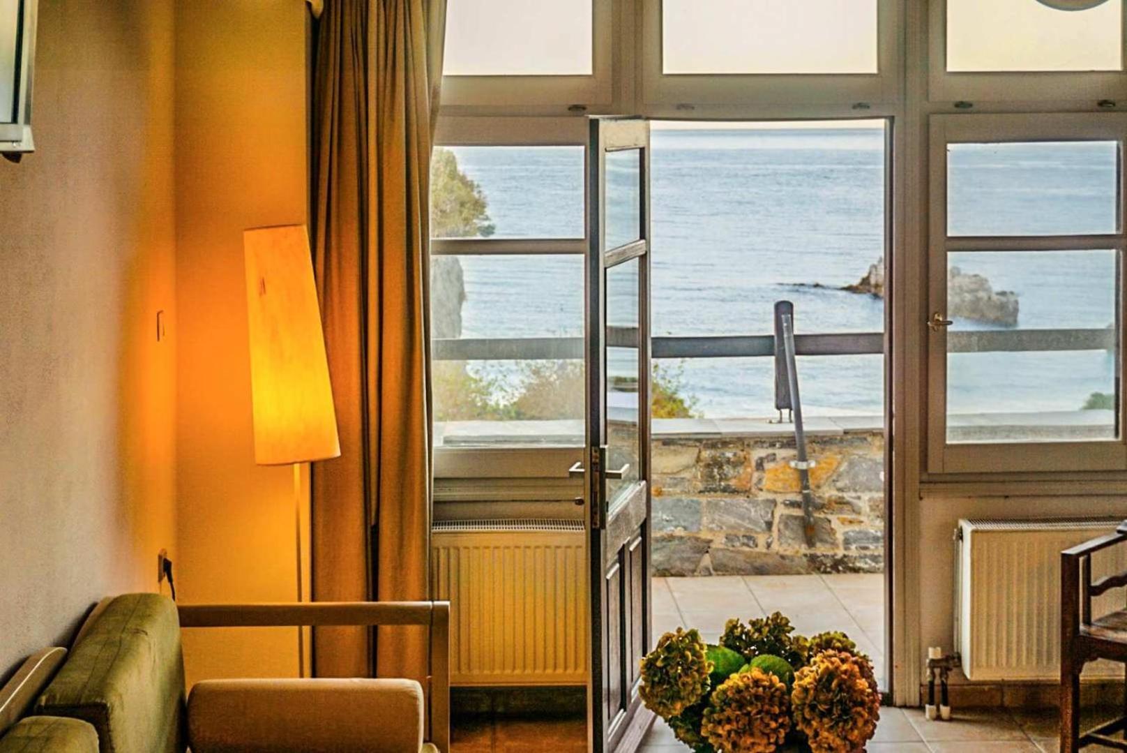 Beachfront Pelion Getaways - Palia Damouchari Suites Zewnętrze zdjęcie